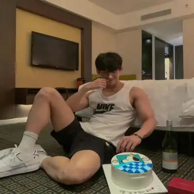 松云澈